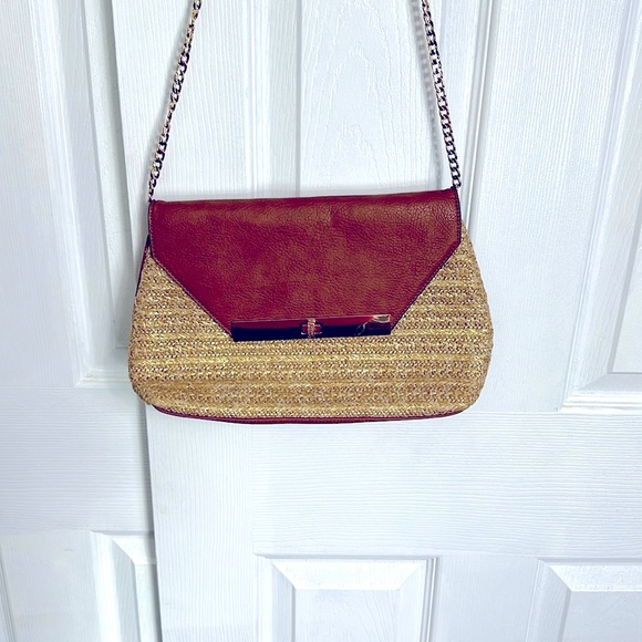 Handbag - Picture 4 of 5